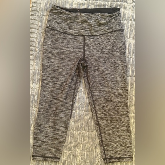 Victoria's Secret Pants - Victoria's Secret Heather Gray Leggings Cropped